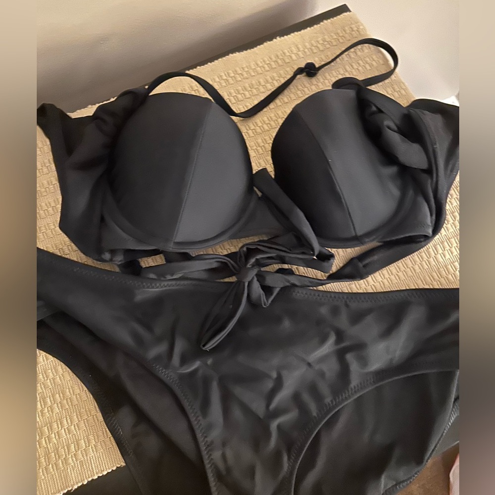 Old Navy 3 piece bikini bundle
